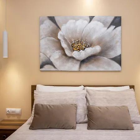 Samitos Appartement *